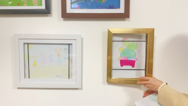 絵画 flk040149 Amazon.com - [2-Pack] Kids Art Frames, 11x14 Front Opening